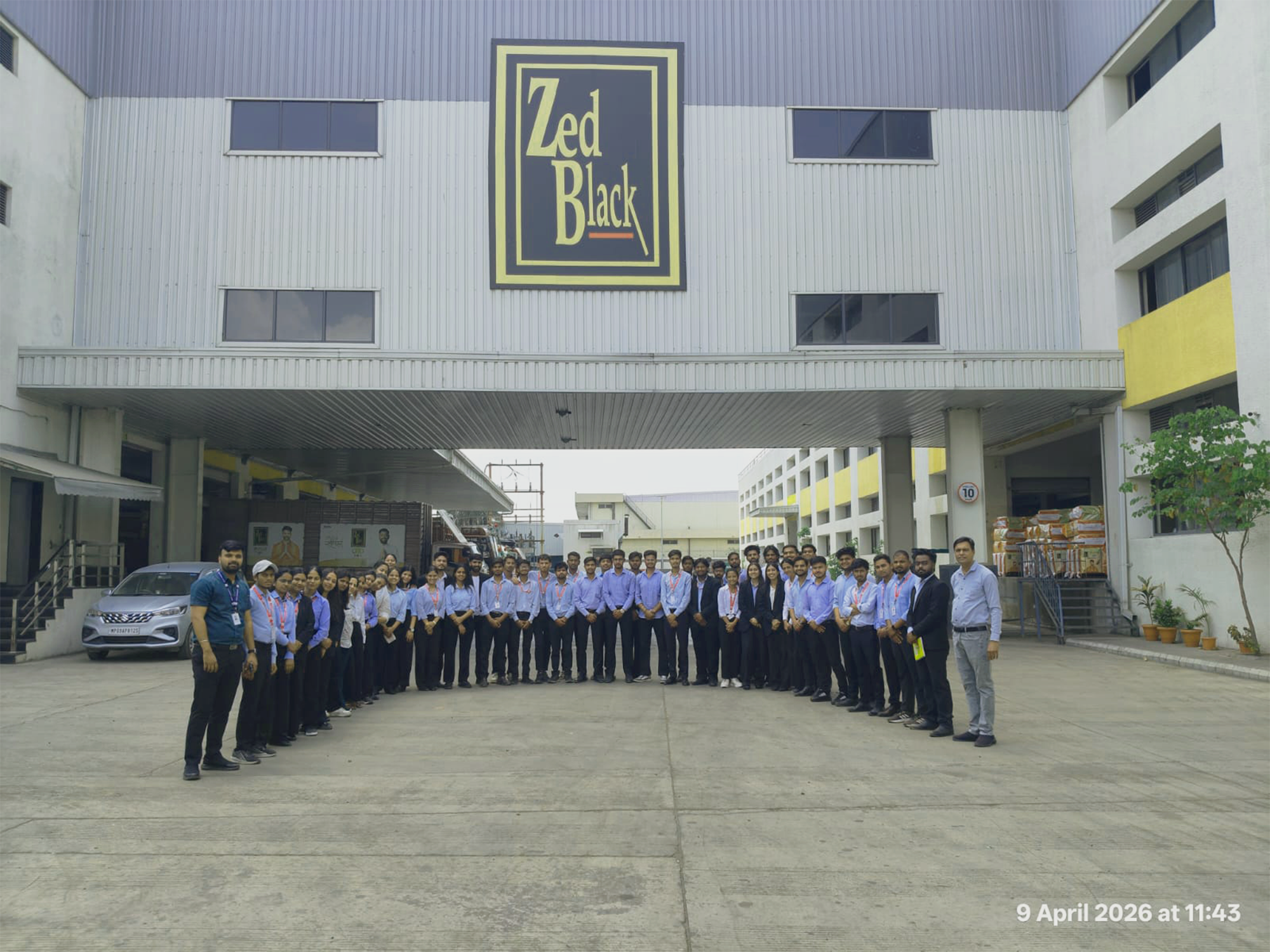 Industrial Visit at MDPH Kshipra: SAGE University MBA Indore students explored manufacturing, logistics, and real-world business operations.